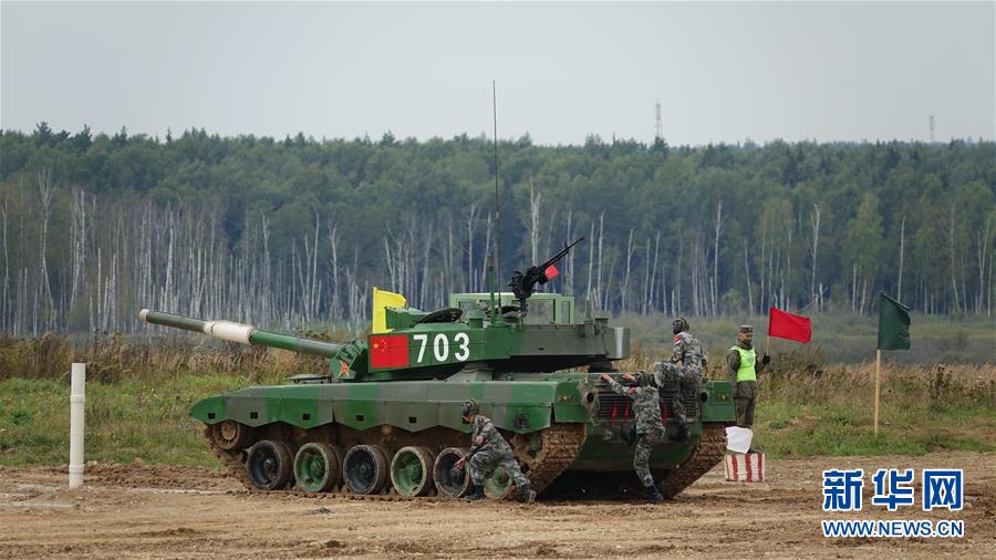 （國(guó)際·圖文互動(dòng)）（4）“國(guó)際軍事比賽-2020”“坦克兩項(xiàng)”項(xiàng)目單車(chē)賽收官　中國(guó)隊(duì)晉級(jí)半決賽