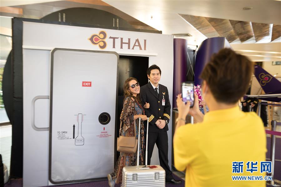 （國際&middot;圖文互動(dòng)）（3）從機(jī)艙餐廳到模擬飛行　泰航出招緩解疫情壓力