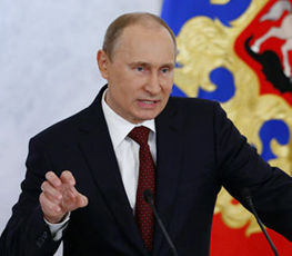 內(nèi)憂外患，普京強勢展示自信